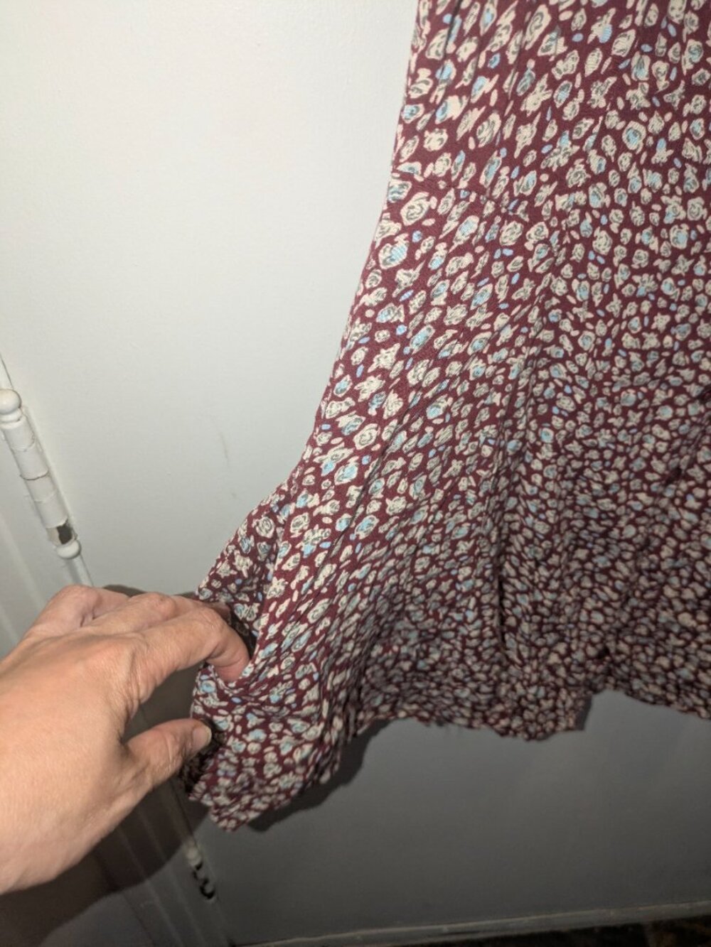 Mudd Women's Burgundy Floral Button-Down Mini Dress - Size Medium - Picture 3 of 6